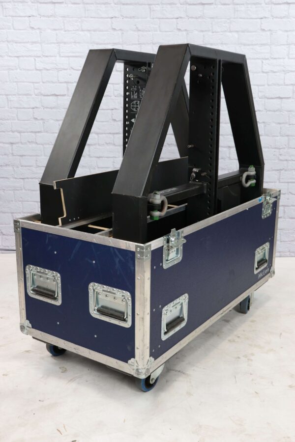 D-B-Flying-Frame-01Vo3iGUQiO5aEt