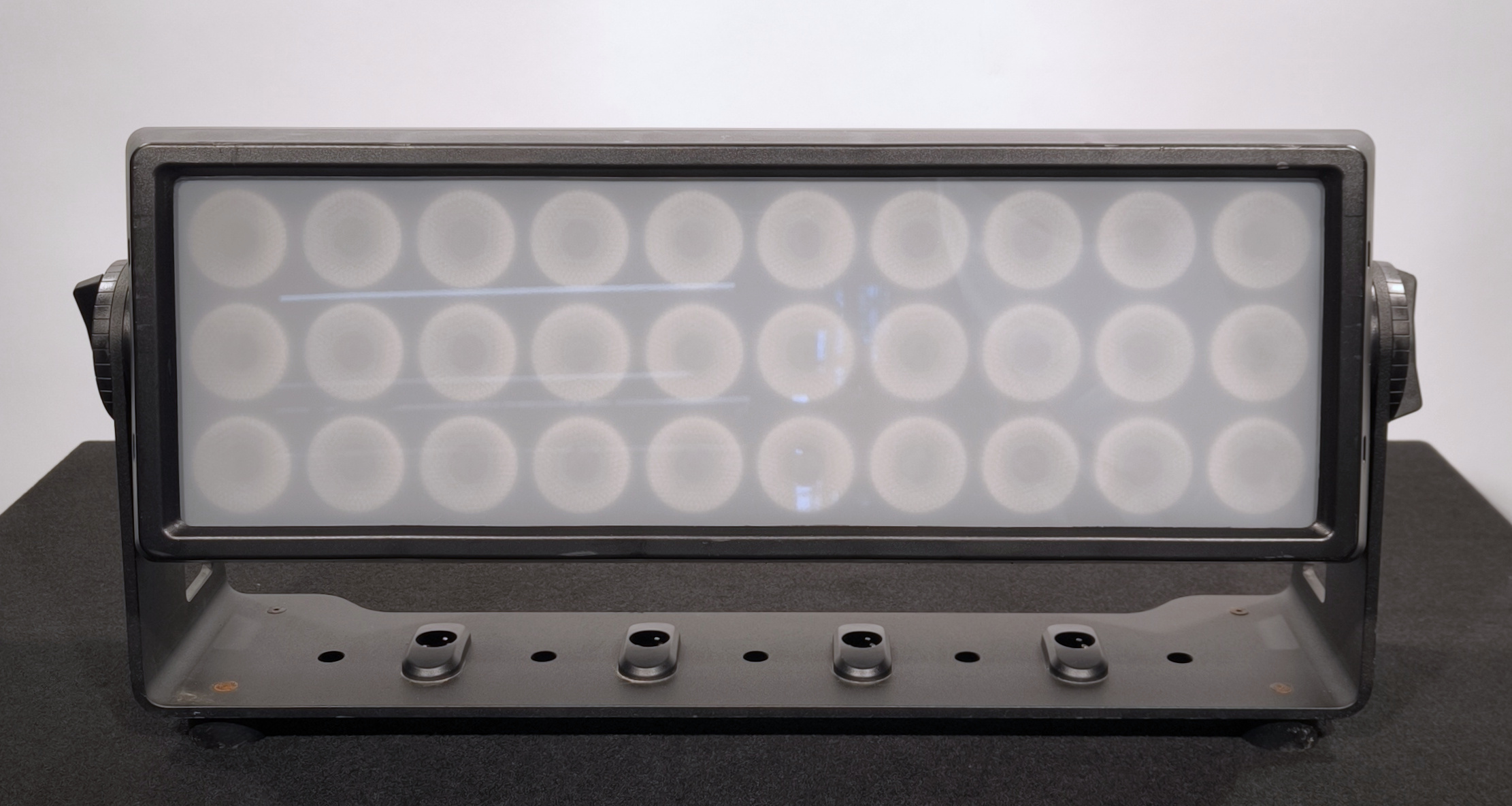 DVT Light PJ-5 RGBW 10° - 45° Active Diffuser – Bild 2