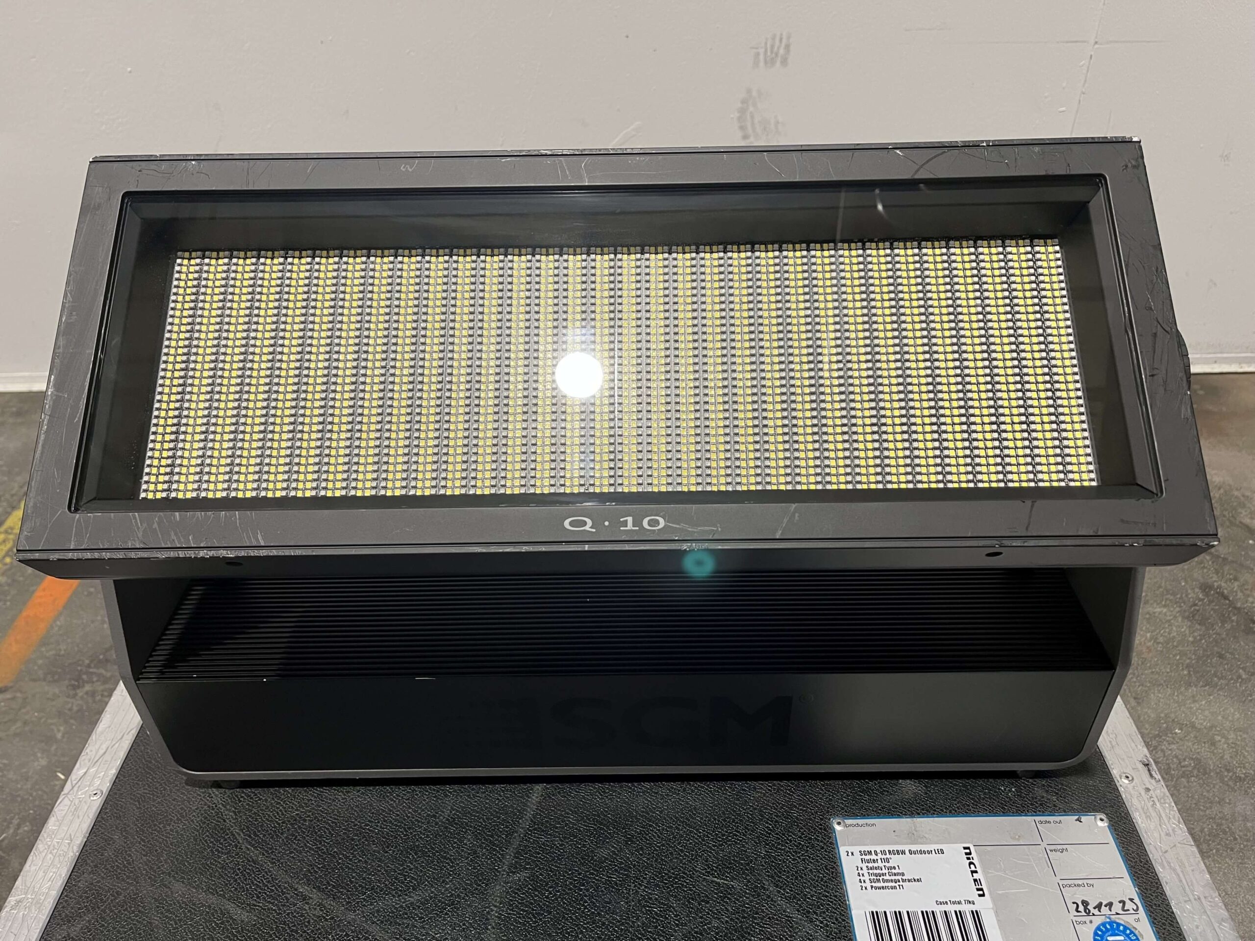 SGM Q-10 RGBW Outdoor LED Fluter 110° IP65 – Bild 2