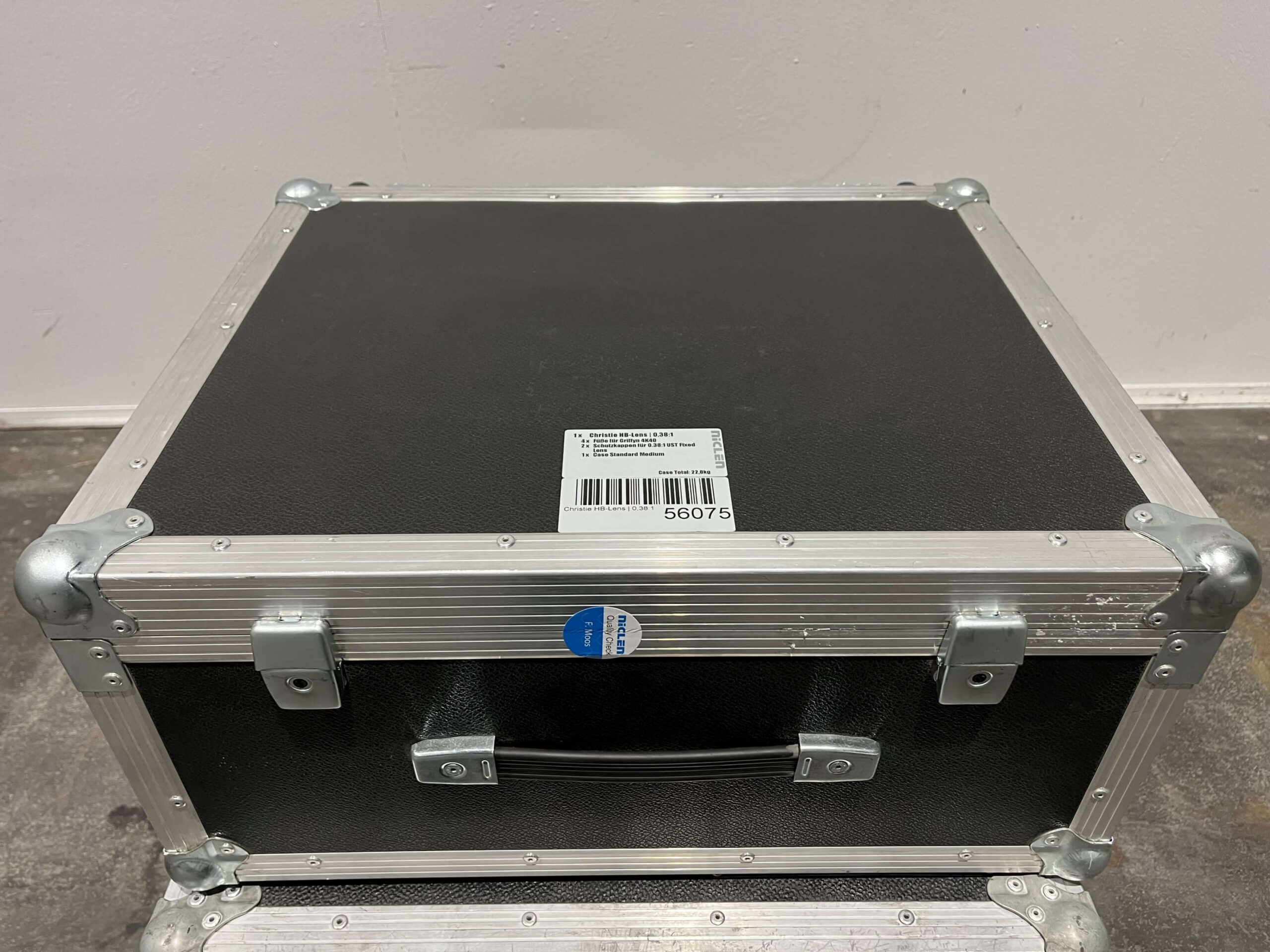 CHRISTIE® HB-Lens | 0,38:1 - Image 3