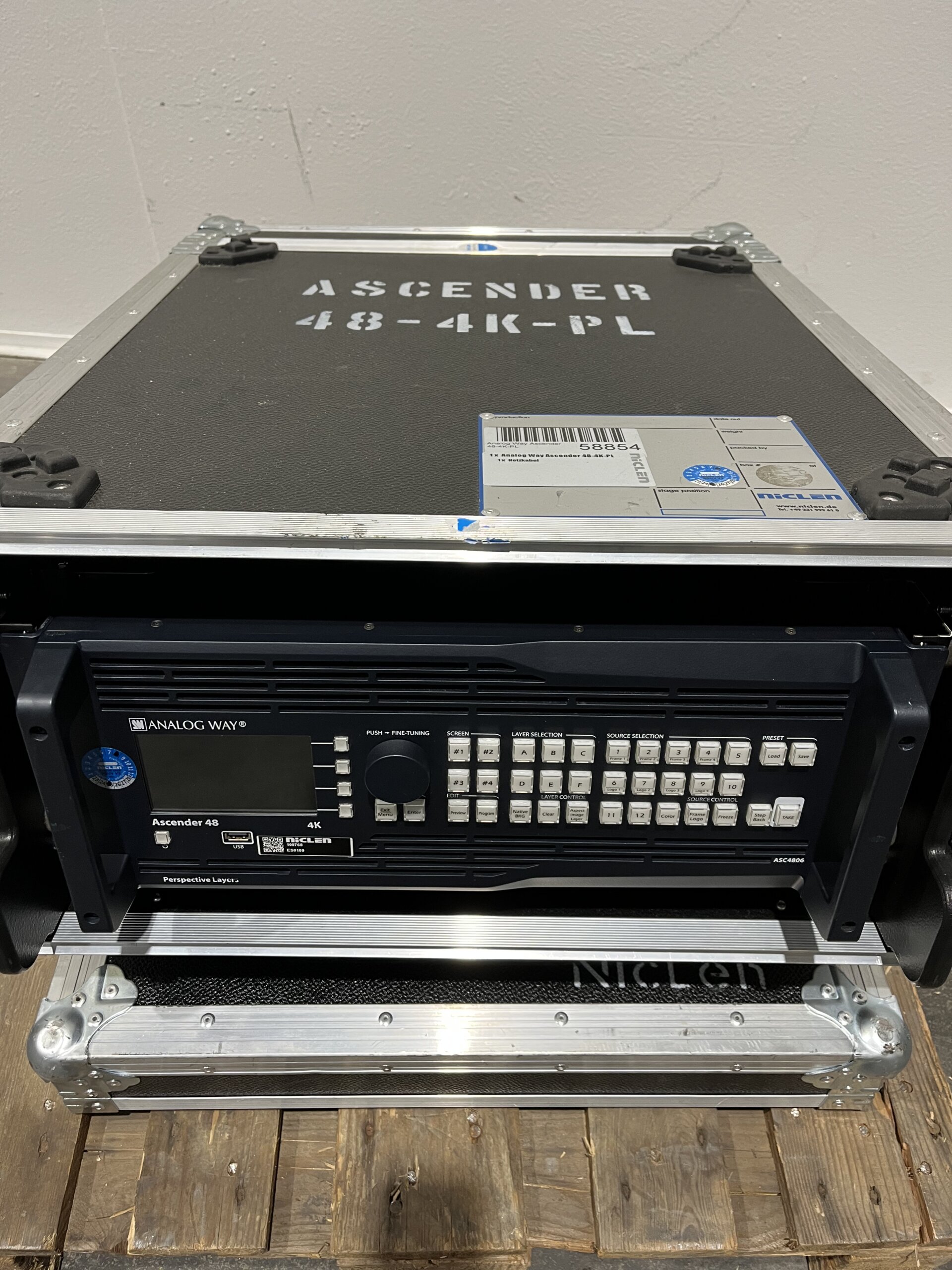 Analog Way® Ascender 48 – 4K PL – Bild 2