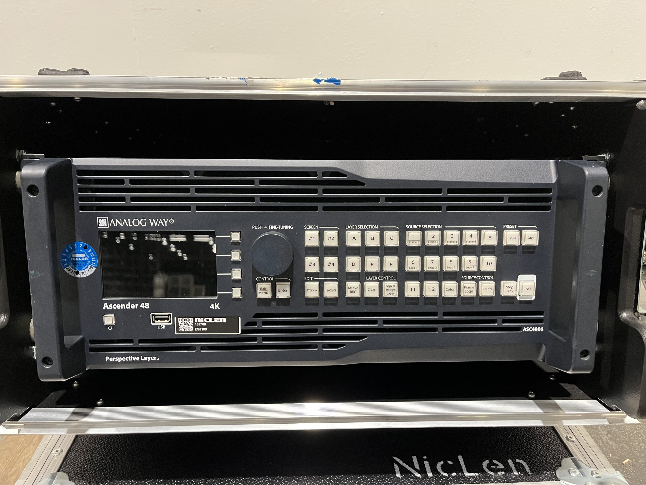 Analog Way® Ascender 48 – 4K PL